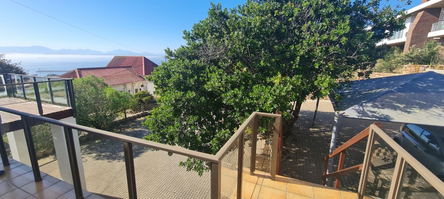Commercial Property for Sale in Linkside Western Cape